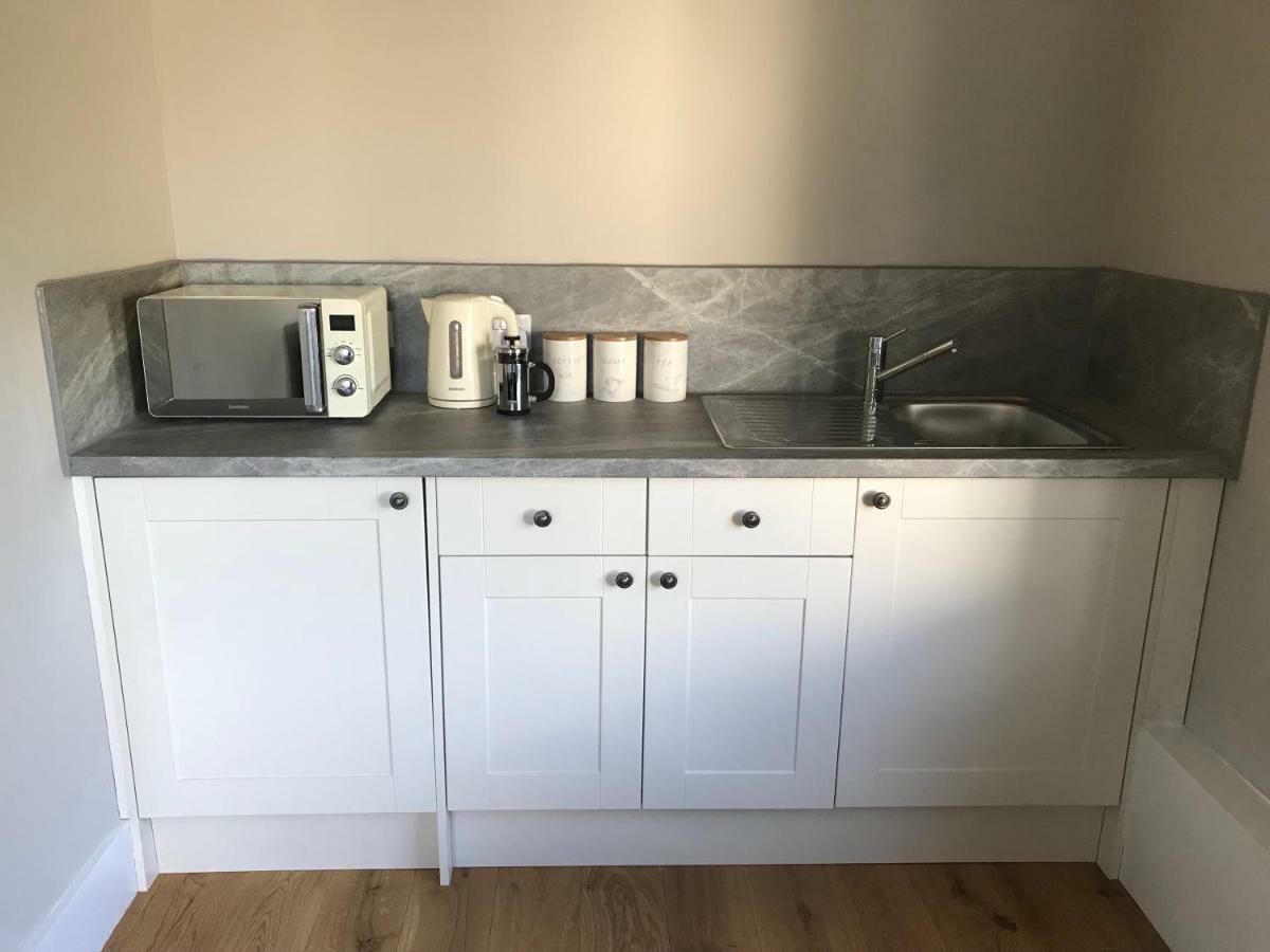 Self-Contained Studio City Centre Location Inverness Extérieur photo